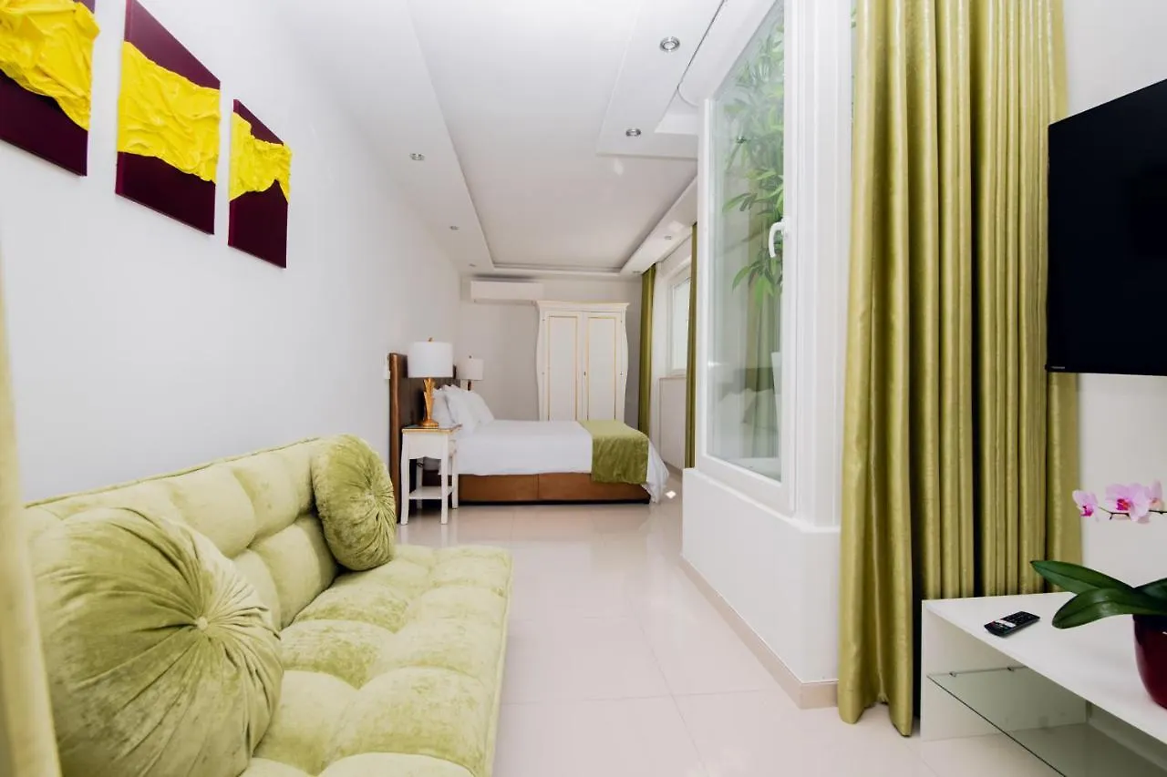 Giorgio Boutique Hotel Sliema 3*,